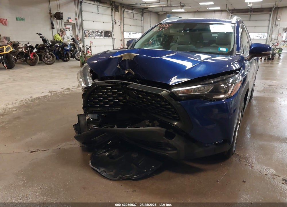 2022 TOYOTA COROLLA CROSS LE VIN: 7MUBAABG9NV001616