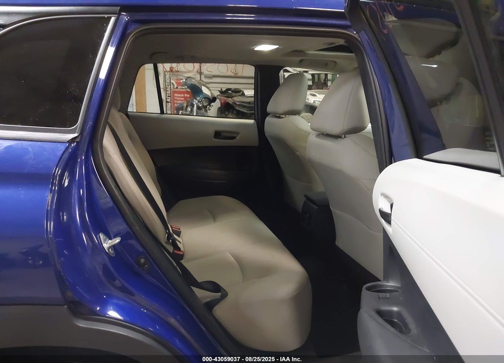 2022 TOYOTA COROLLA CROSS LE VIN: 7MUBAABG9NV001616