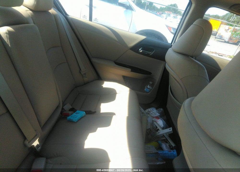 2014 HONDA ACCORD VIN: 1HGCR3F88EA032506