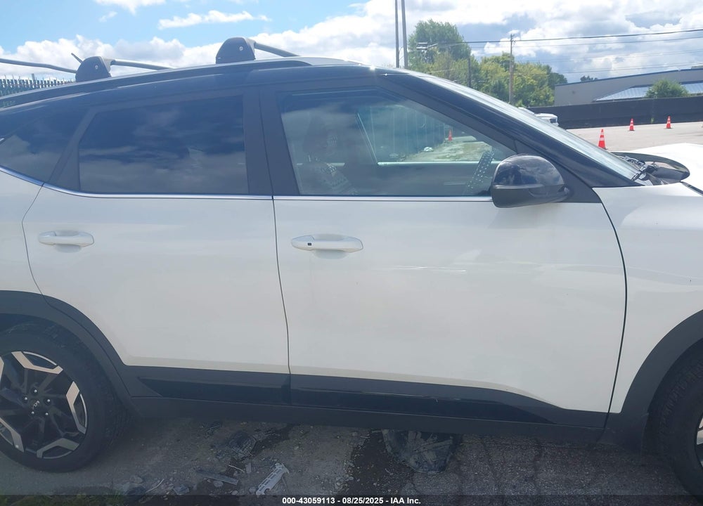 2024 KIA SELTOS VIN: KNDETCA72R7580575