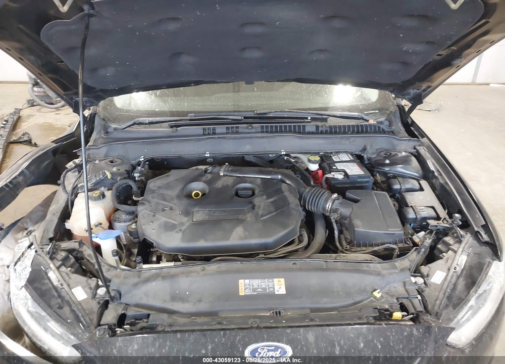 2015 FORD FUSION SE VIN: 3FA6P0H90FR249423