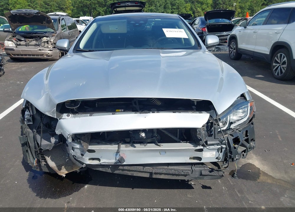 2019 JAGUAR XJ SERIES VIN: SAJWA1CEXKMW21358