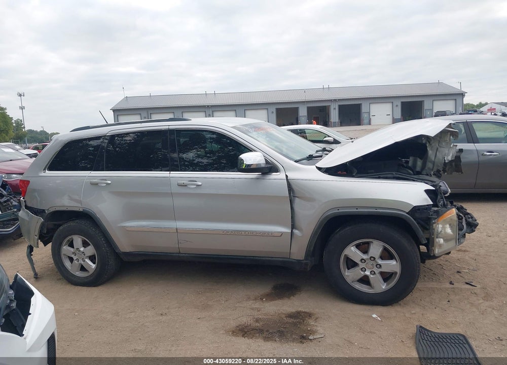 2011 JEEP GRAND CHEROKEE VIN: 1J4RR4GG6BC550841