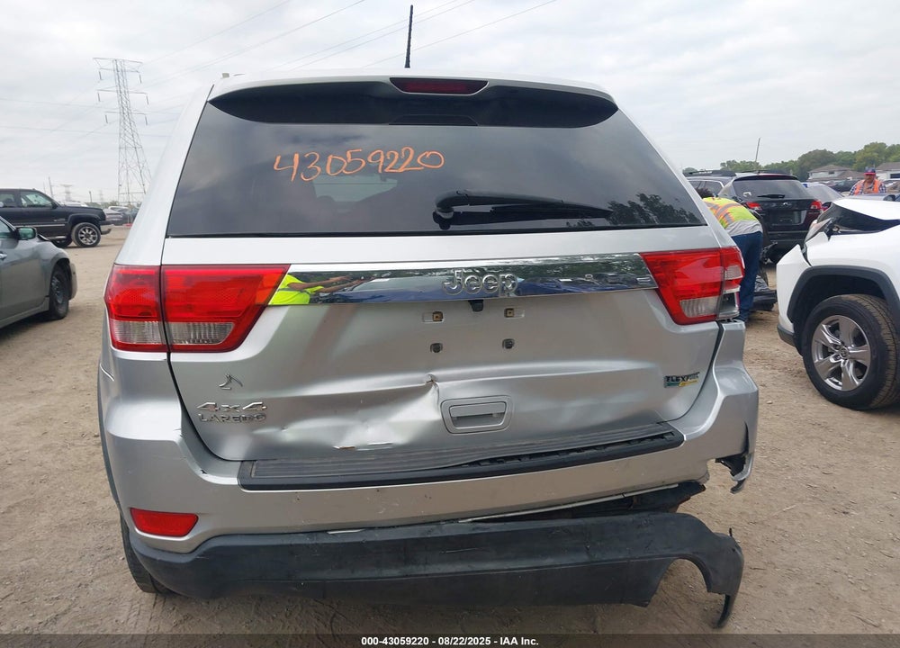 2011 JEEP GRAND CHEROKEE VIN: 1J4RR4GG6BC550841
