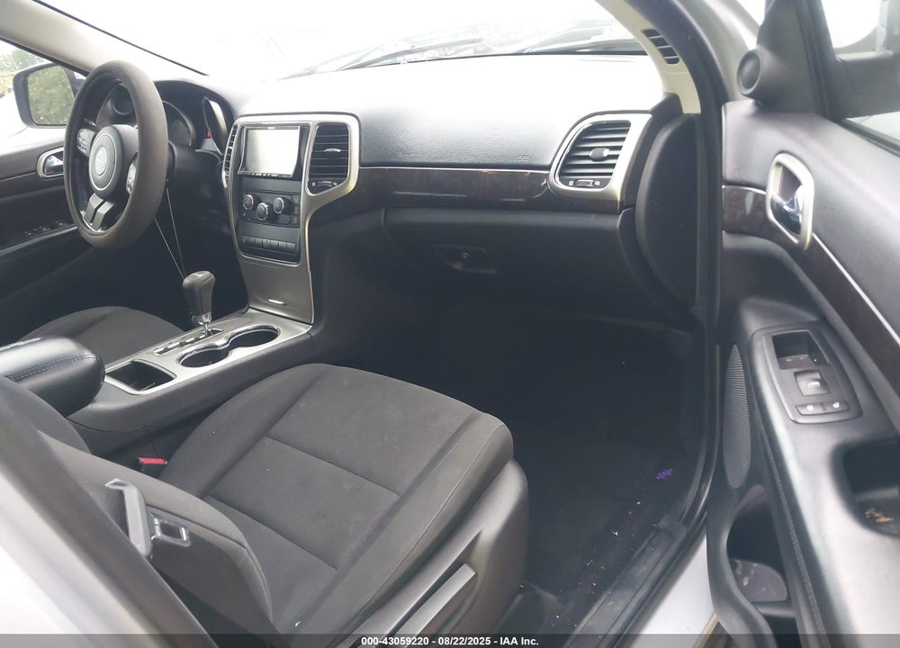 2011 JEEP GRAND CHEROKEE VIN: 1J4RR4GG6BC550841