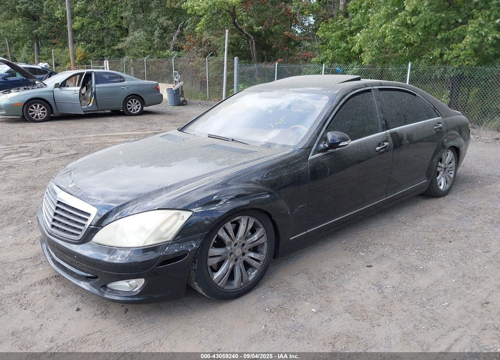 2009 MERCEDES-BENZ S CLASS VIN: WDDNG71X09A258652
