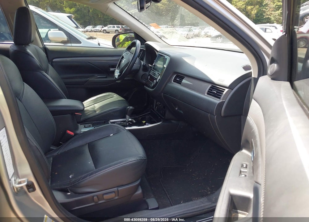 2019 MITSUBISHI OUTLANDER VIN: JA4AD3A33KZ022344