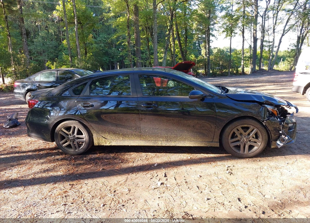 2021 KIA FORTE GT LINE VIN: 3KPF34AD1ME265596