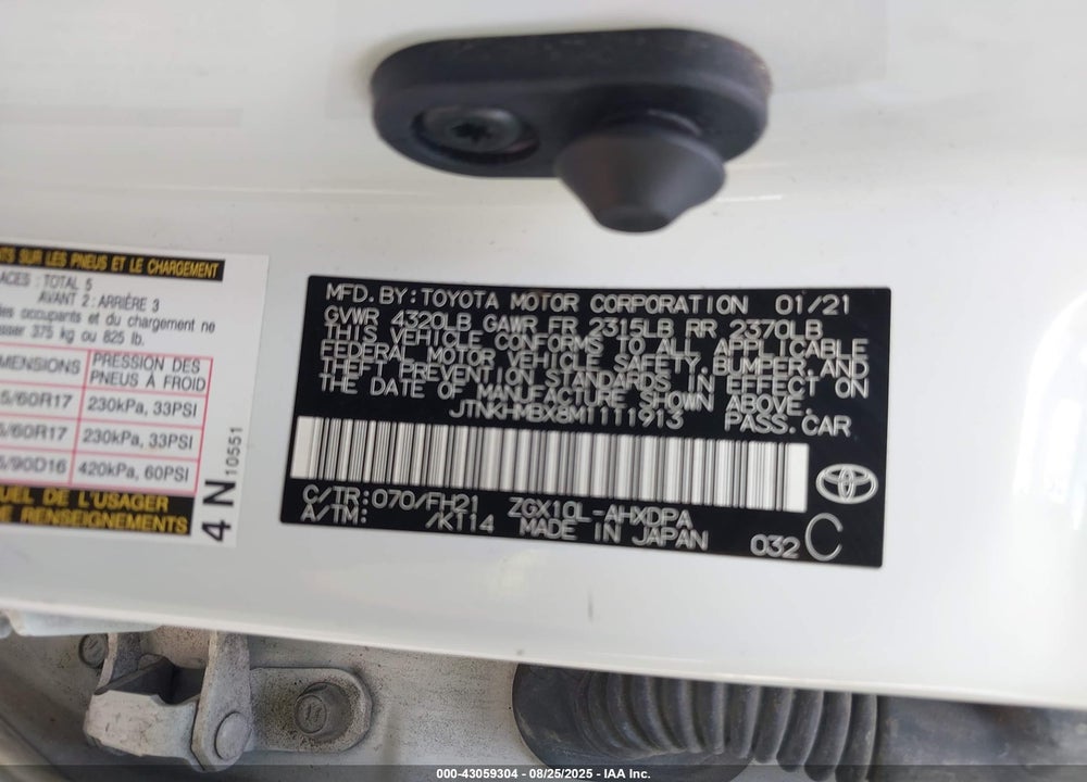2021 TOYOTA C-HR VIN: JTNKHMBX8M1111913