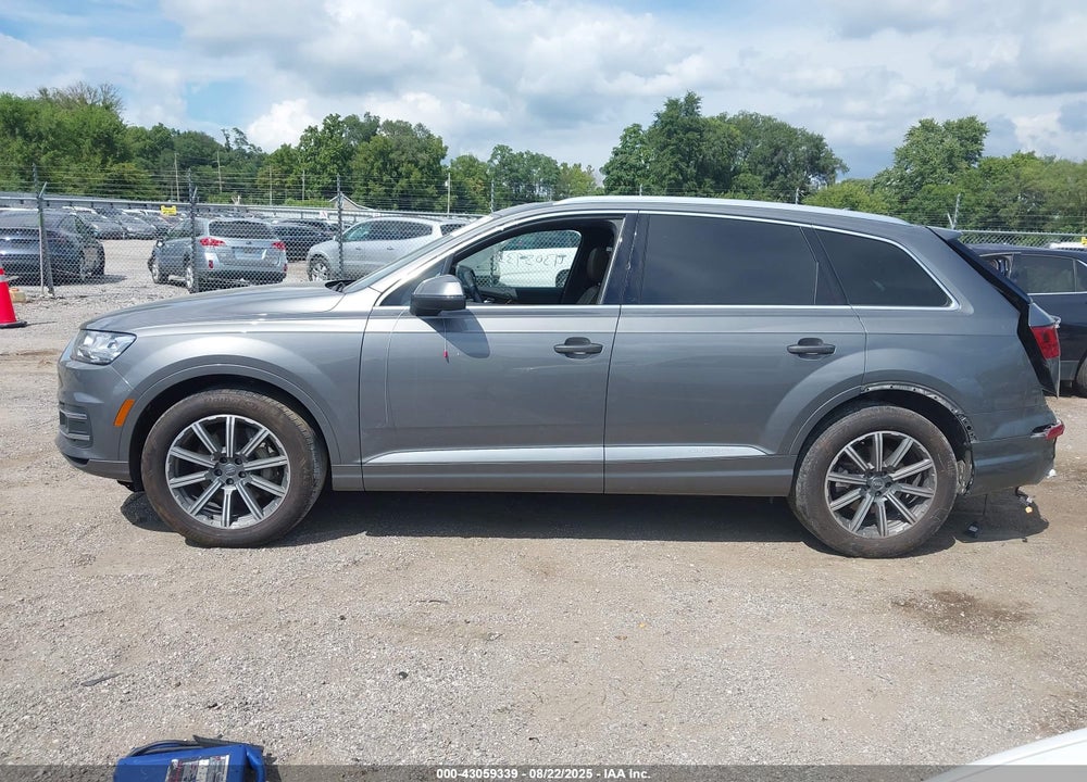 2017 AUDI Q7 3.0T PREMIUM VIN: WA1VAAF7XHD041229