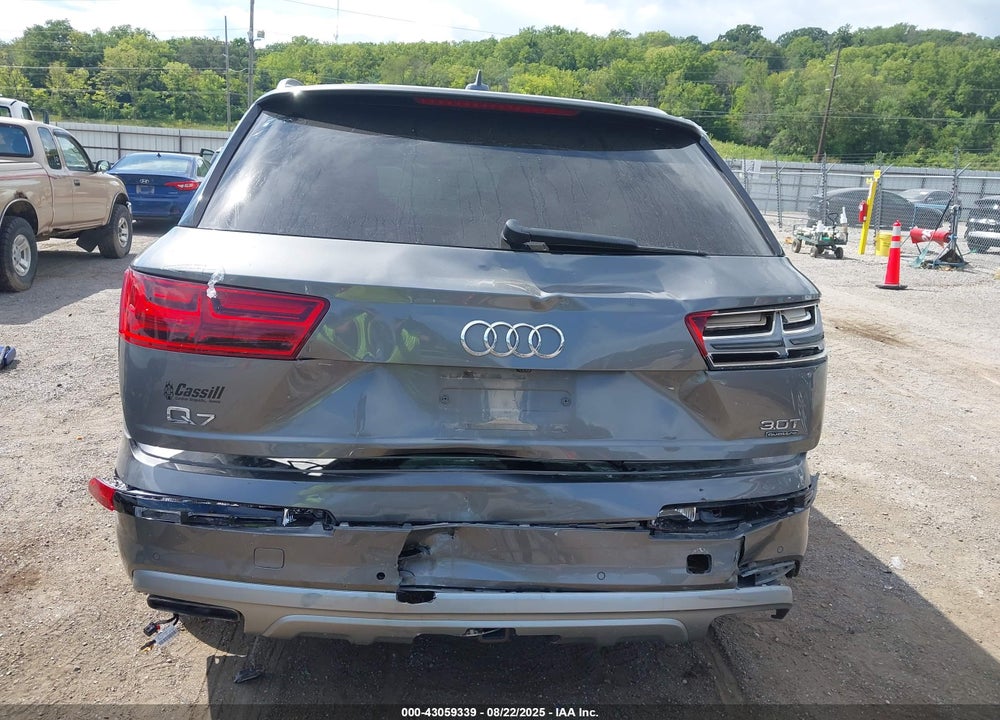 2017 AUDI Q7 3.0T PREMIUM VIN: WA1VAAF7XHD041229