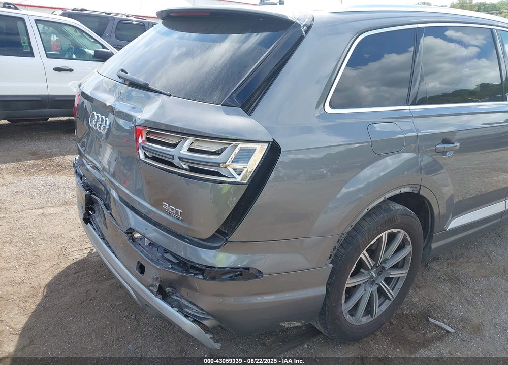 2017 AUDI Q7 3.0T PREMIUM VIN: WA1VAAF7XHD041229