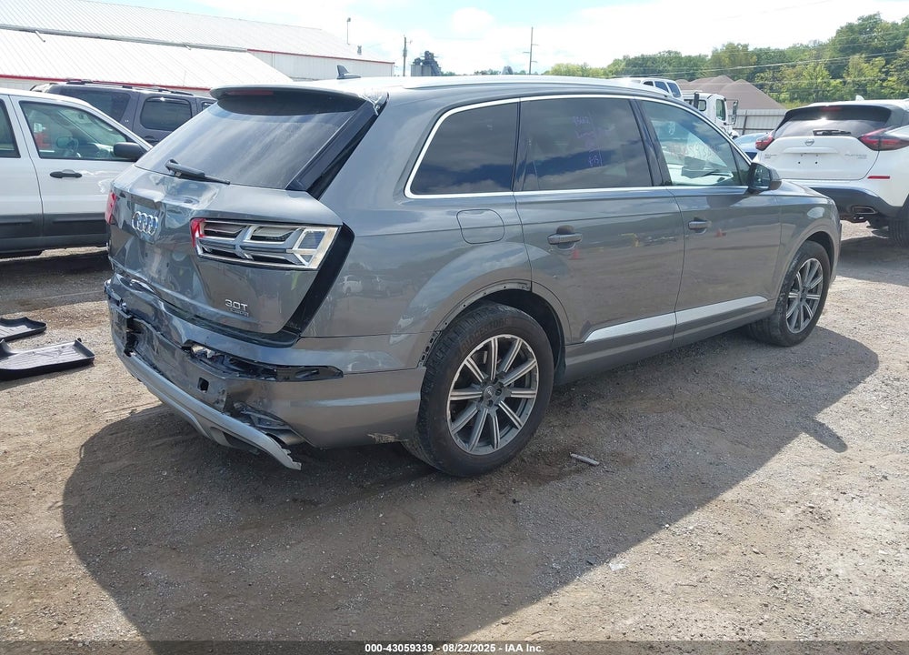 2017 AUDI Q7 3.0T PREMIUM VIN: WA1VAAF7XHD041229