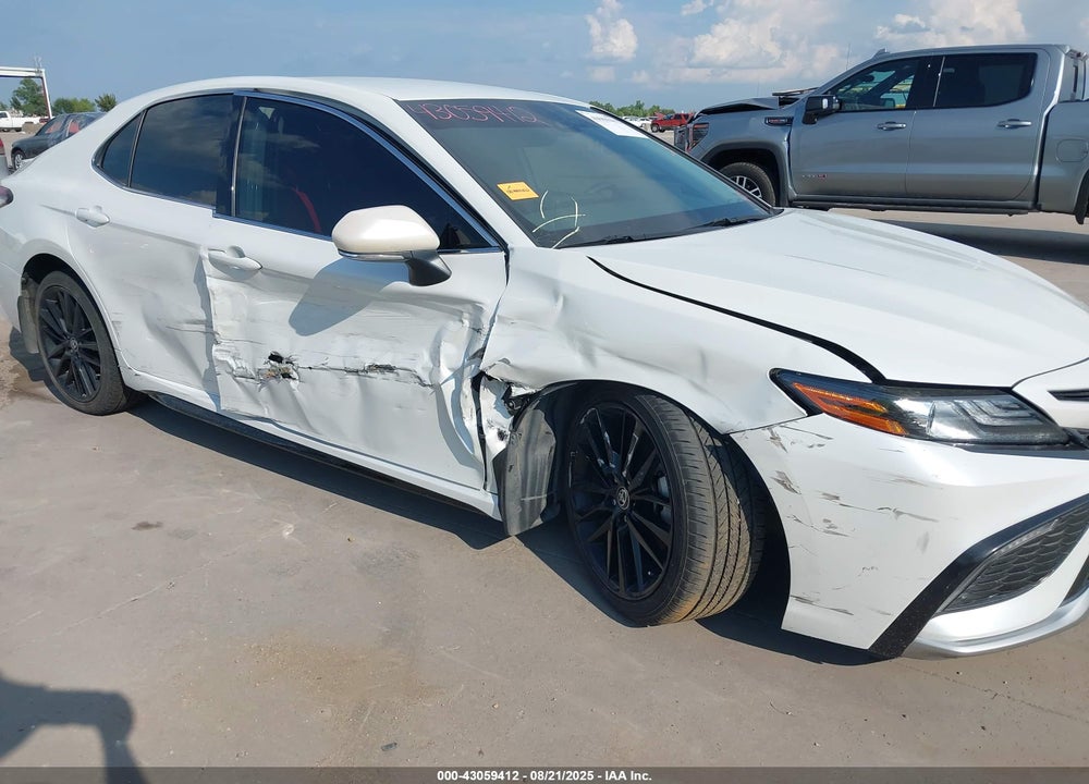 2022 TOYOTA CAMRY VIN: 4T1K61AK4NU027288