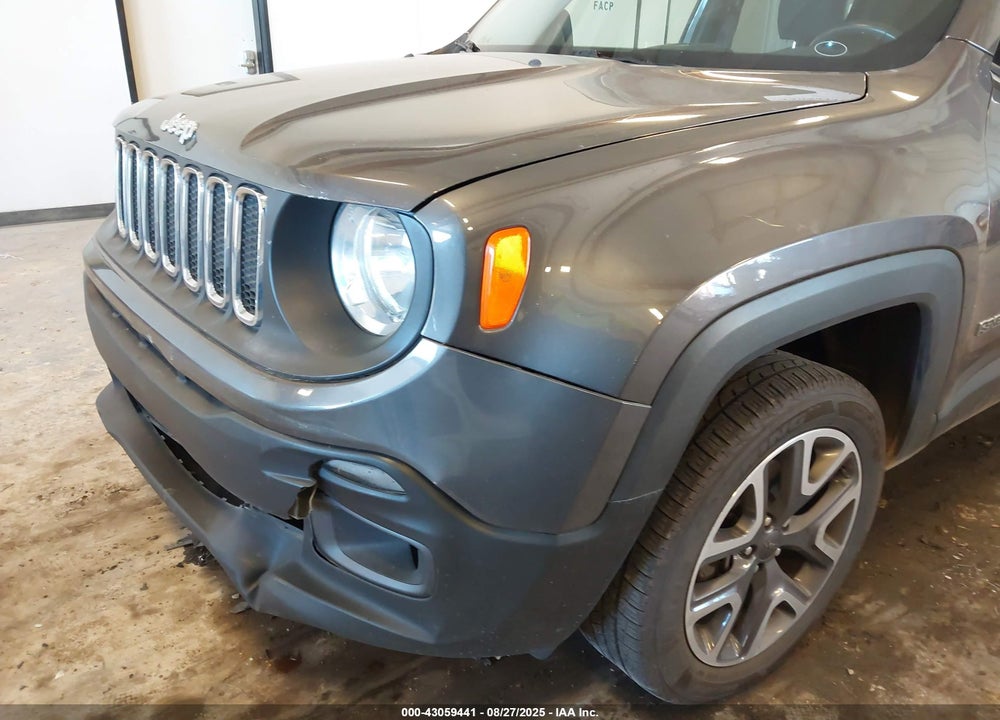 2016 JEEP RENEGADE VIN: ZACCJBBT5GPD42786