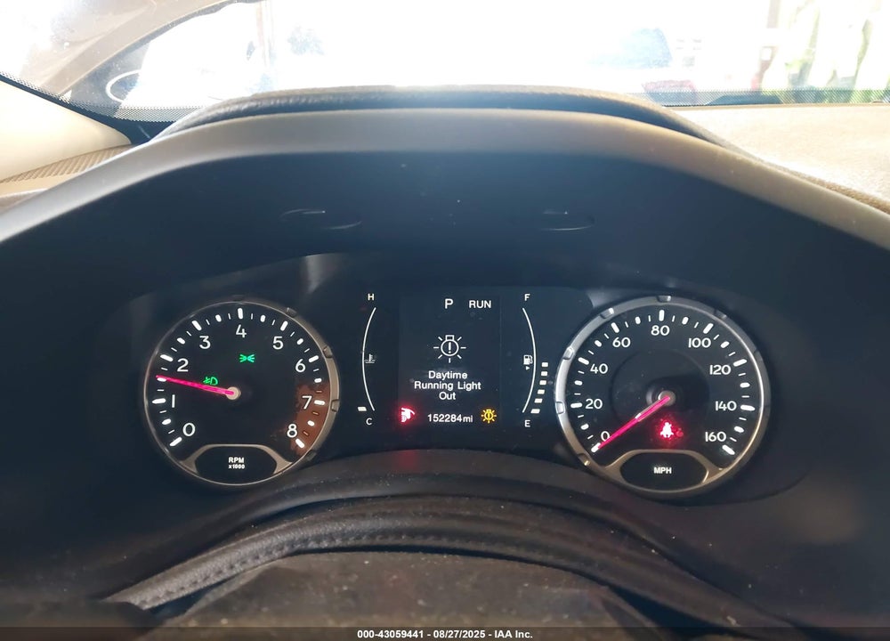 2016 JEEP RENEGADE VIN: ZACCJBBT5GPD42786