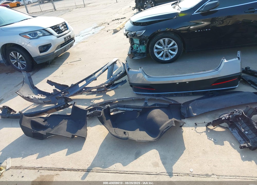 2024 HYUNDAI ELANTRA SEL VIN: KMHLM4DG9RU664668