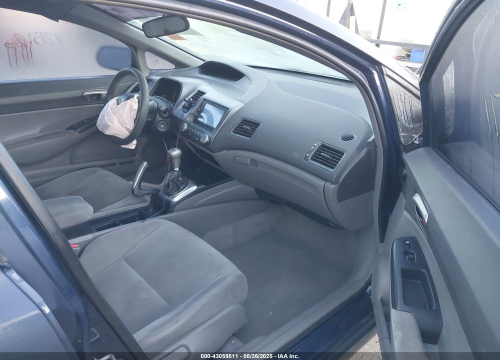 2008 HONDA CIVIC LX VIN: 1HGFA15518L119494