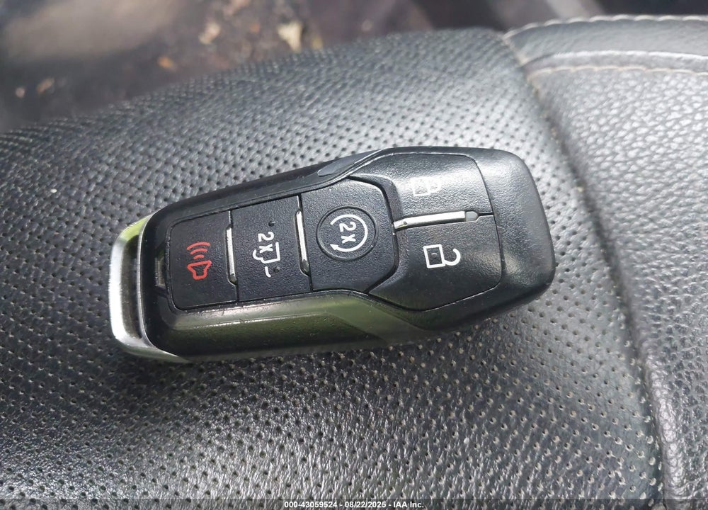 2015 FORD F-150 LARIAT VIN: 1FTEW1EF0FFB54477