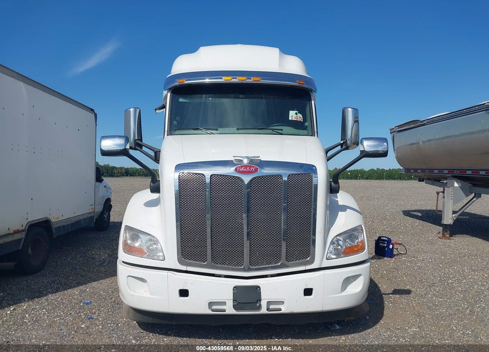 2020 PETERBILT 579 VIN: 1XPBDP9XXLD657213