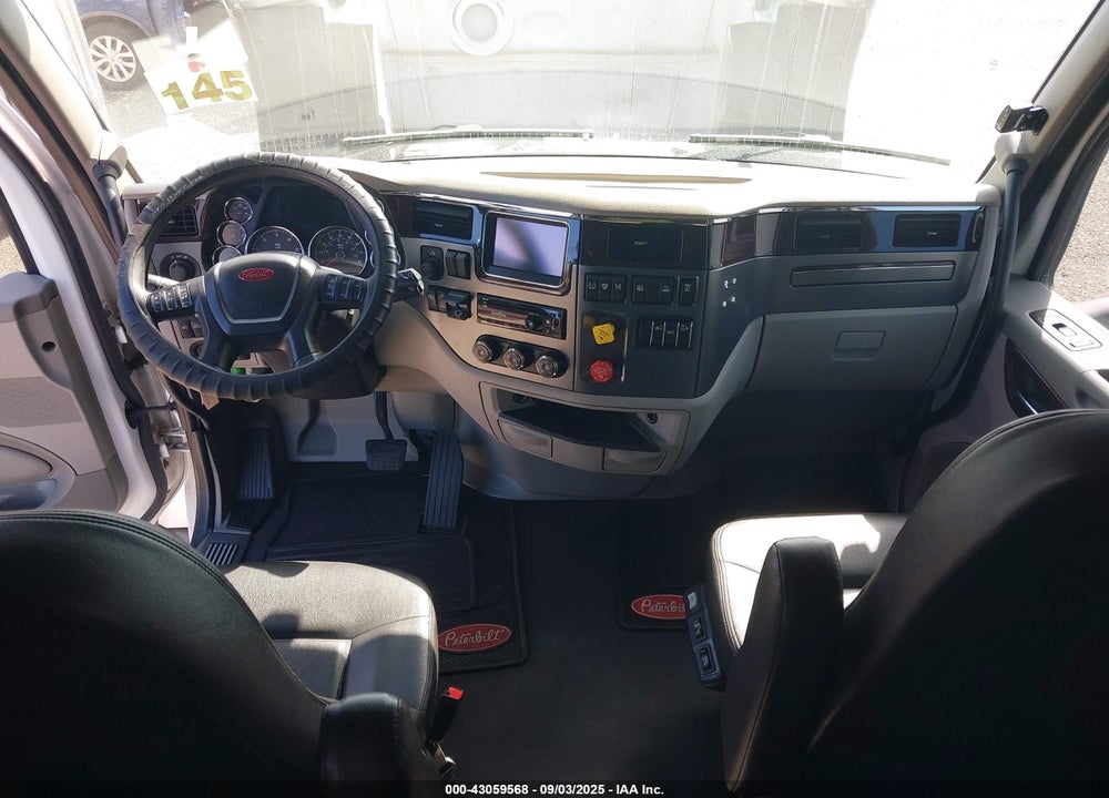 2020 PETERBILT 579 VIN: 1XPBDP9XXLD657213
