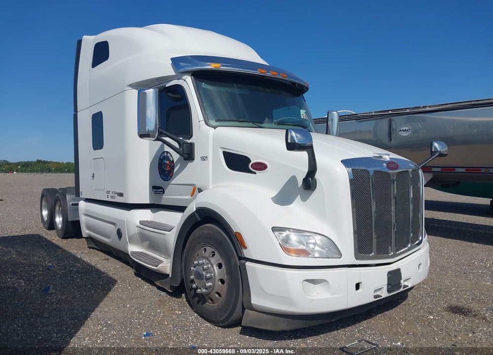 2020 PETERBILT 579 VIN: 1XPBDP9XXLD657213