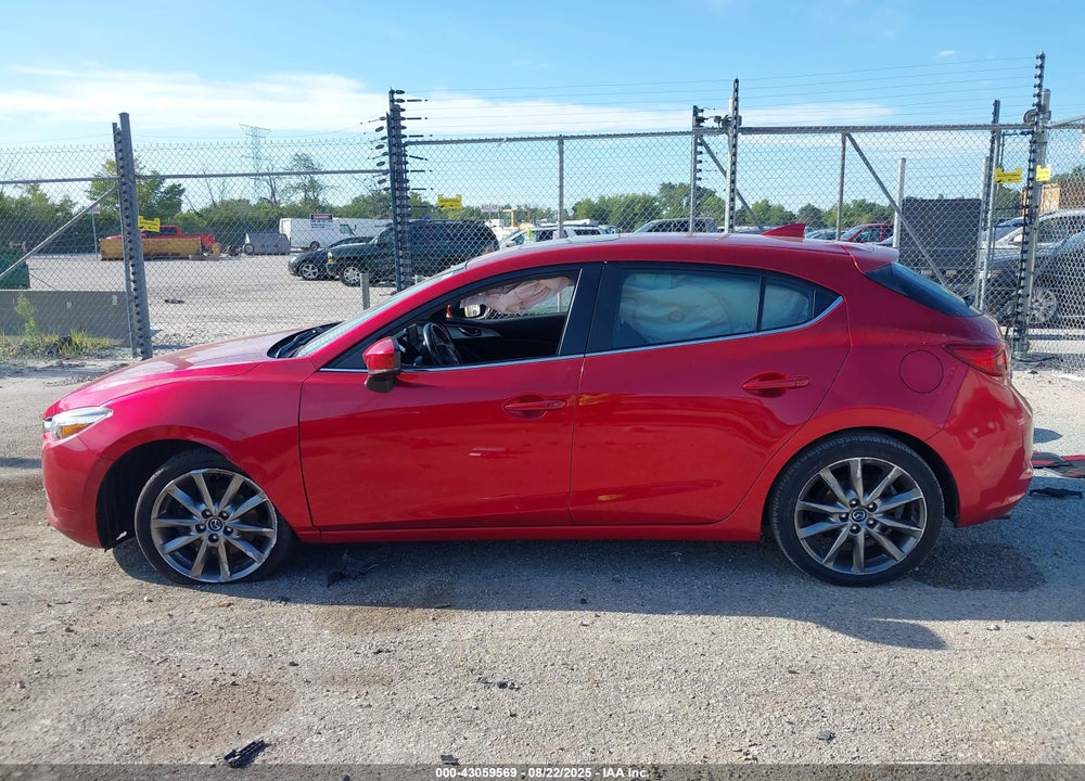 2018 MAZDA 3 VIN: 3MZBN1L32JM177926