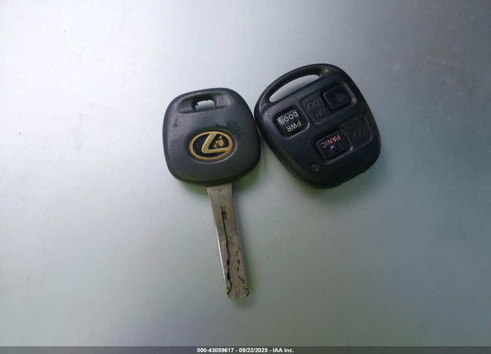 2008 LEXUS RX 350 VIN: 2T2HK31U38C068306