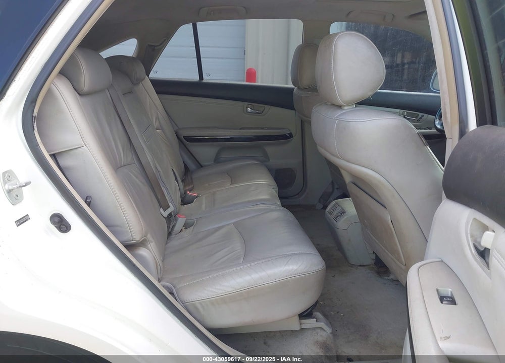 2008 LEXUS RX 350 VIN: 2T2HK31U38C068306