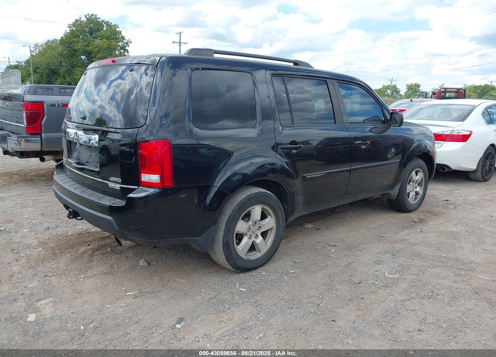 2011 HONDA PILOT EX-L VIN: 5FNYF4H54BB062515
