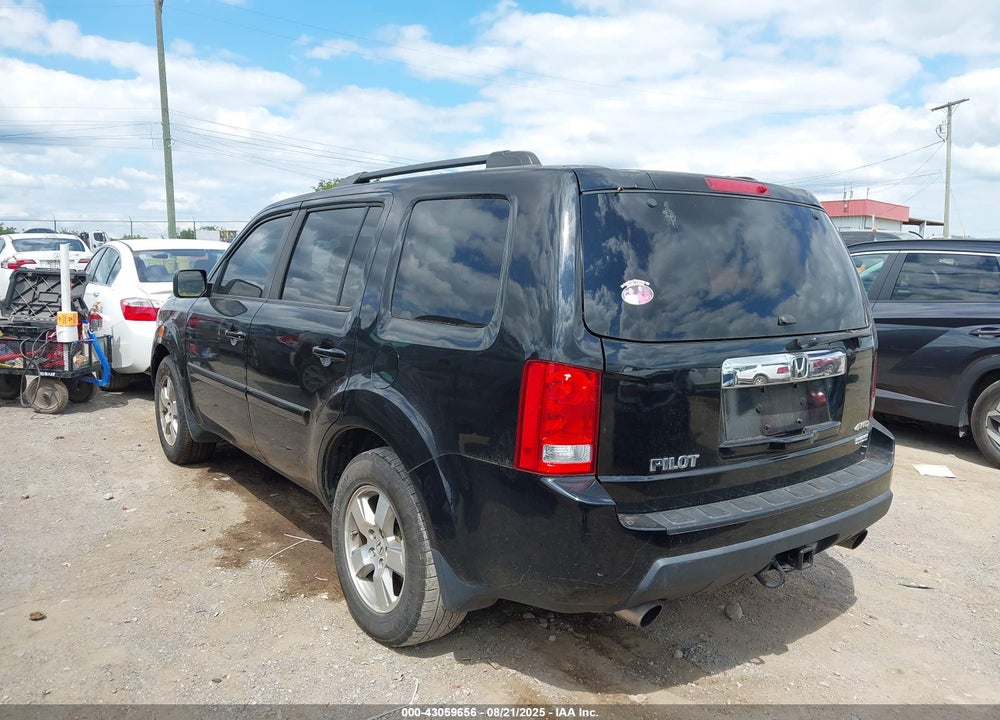2011 HONDA PILOT EX-L VIN: 5FNYF4H54BB062515