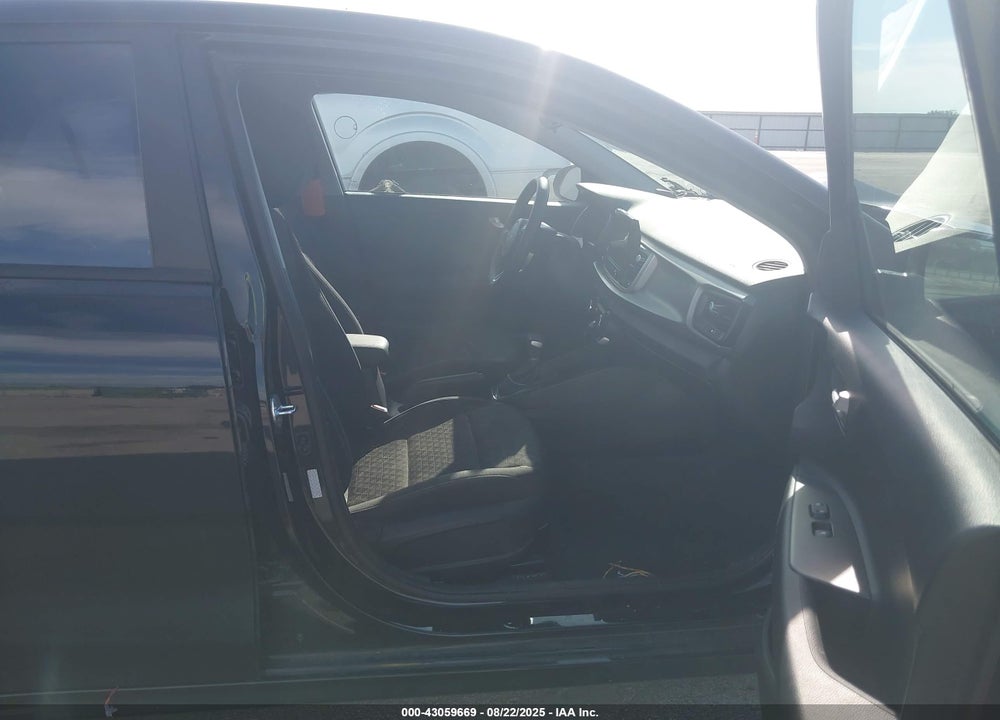 2022 KIA RIO VIN: 3KPA24AD1NE493886