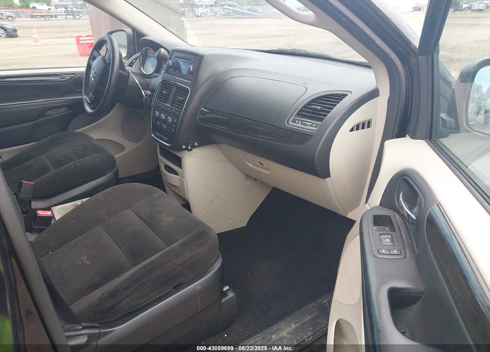 2016 DODGE GRAND CARAVAN SE VIN: 2C4RDGBG2GR401192