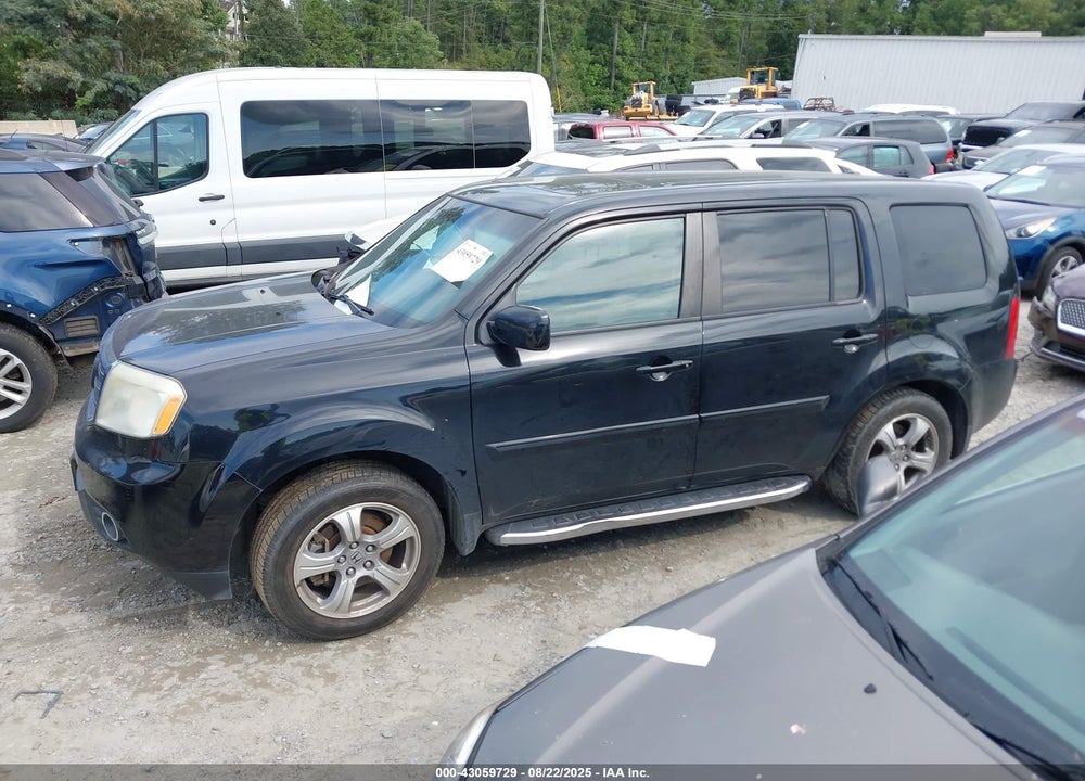 2013 HONDA PILOT VIN: 5FNYF3H53DB043290
