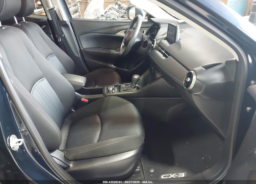 2019 MAZDA CX-3 VIN: JM1DKFB7XK1445688