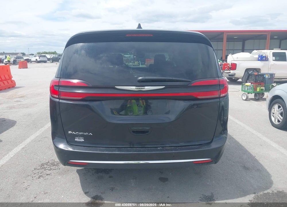 2023 CHRYSLER PACIFICA TOURING L VIN: 2C4RC1BG6PR602061