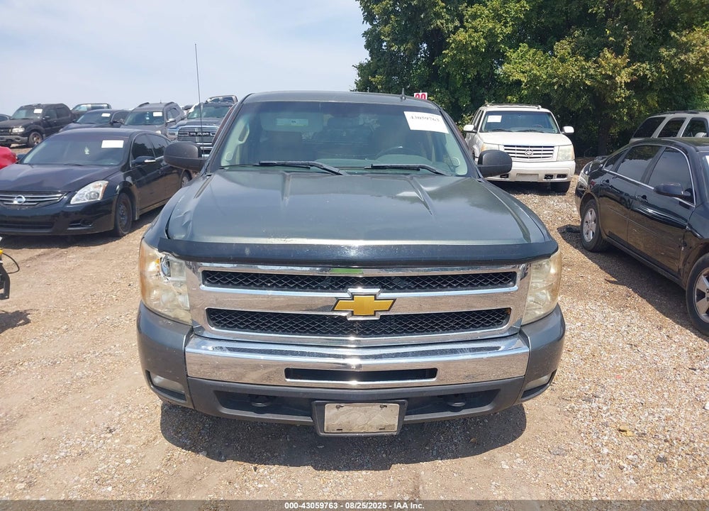 2011 CHEVROLET SILVERADO 1500 VIN: 1GCRKSE31BZ202196