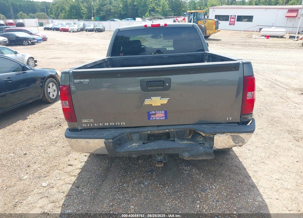 2011 CHEVROLET SILVERADO 1500 VIN: 1GCRKSE31BZ202196