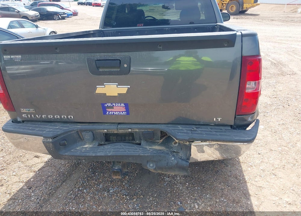2011 CHEVROLET SILVERADO 1500 VIN: 1GCRKSE31BZ202196