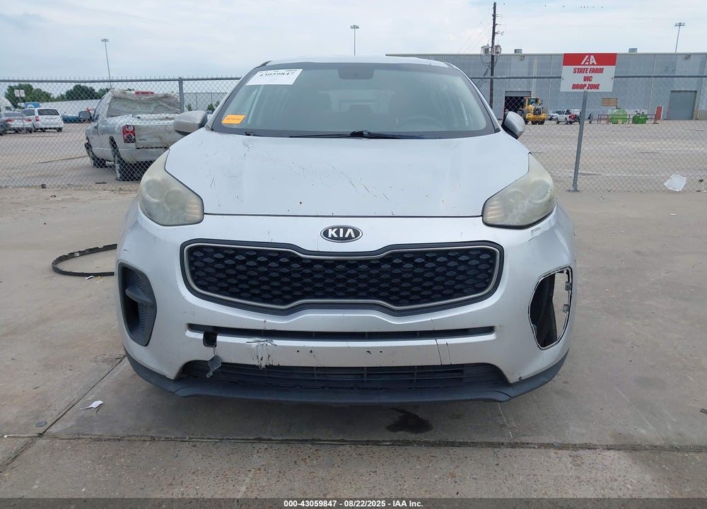 2018 KIA SPORTAGE LX VIN: KNDPM3AC2J7341244