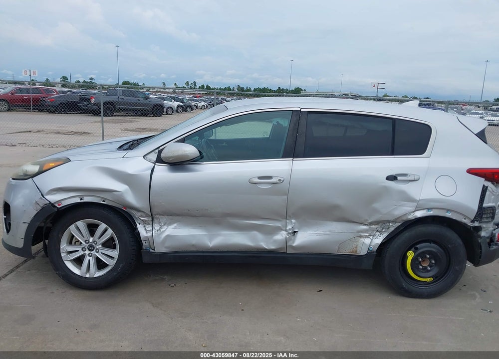 2018 KIA SPORTAGE LX VIN: KNDPM3AC2J7341244