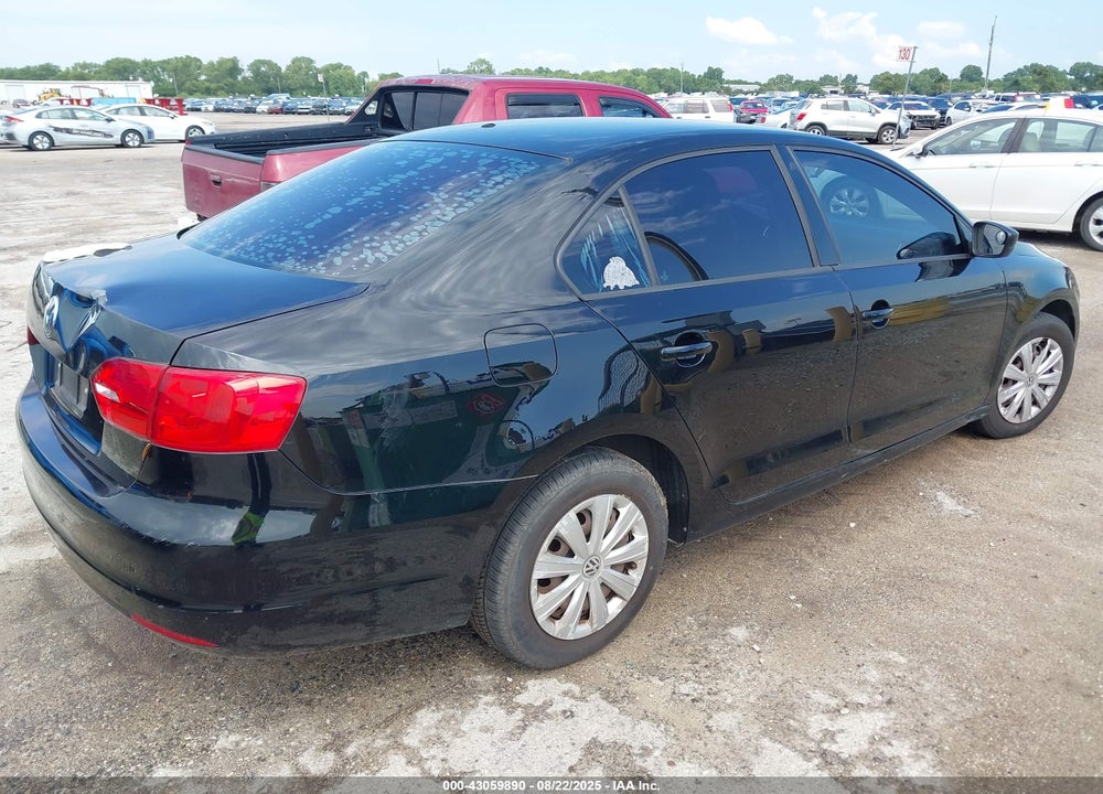 2014 VOLKSWAGEN JETTA 2.0L S VIN: 3VW1K7AJ2EM373492