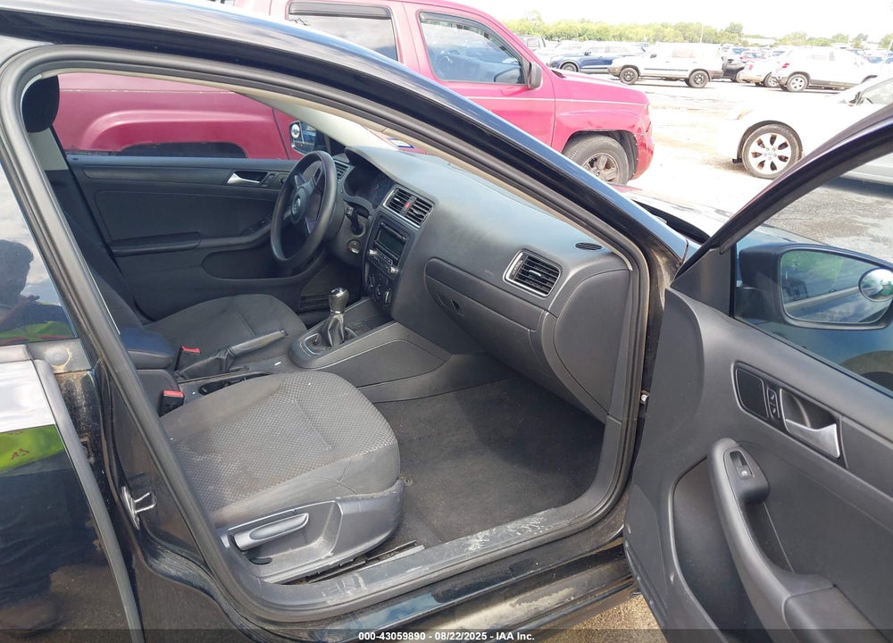 2014 VOLKSWAGEN JETTA 2.0L S VIN: 3VW1K7AJ2EM373492