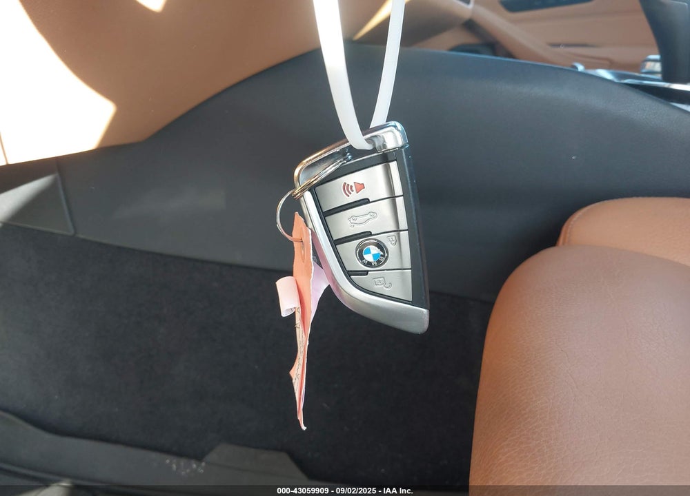 2020 BMW 5 SERIES VIN: WBAJR7C08LCD20300