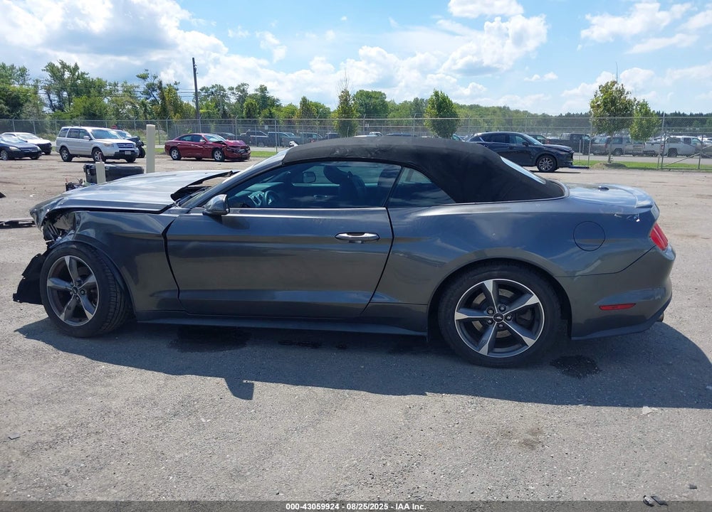2015 FORD MUSTANG VIN: 1FATP8UH1F5365389