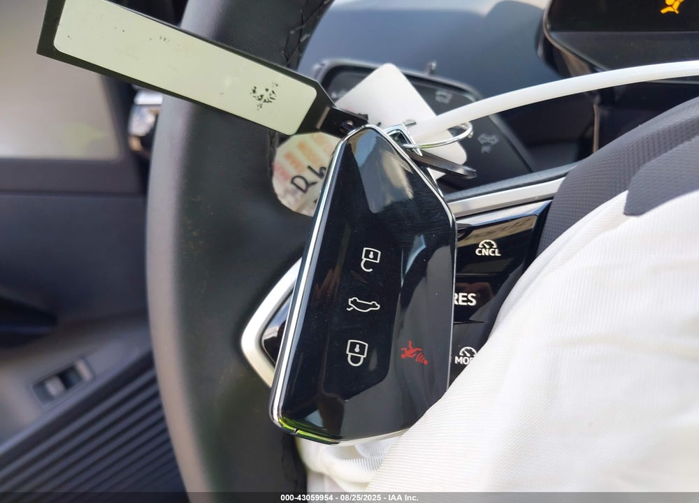 2025 VOLKSWAGEN ID.4 PRO S PLUS VIN: 1V2JSPE82SC000460