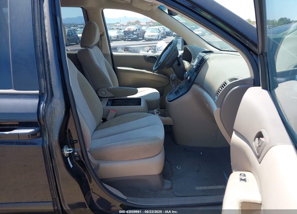 2014 KIA SEDONA LX VIN: KNDMG4C72E6544162