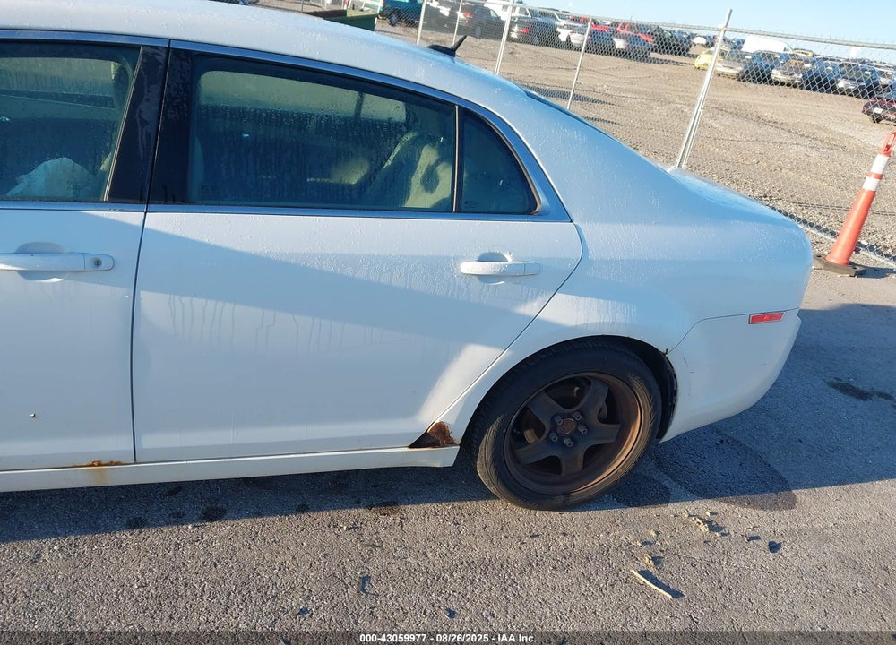 2011 CHEVROLET MALIBU VIN: 1G1ZB5E15BF354475