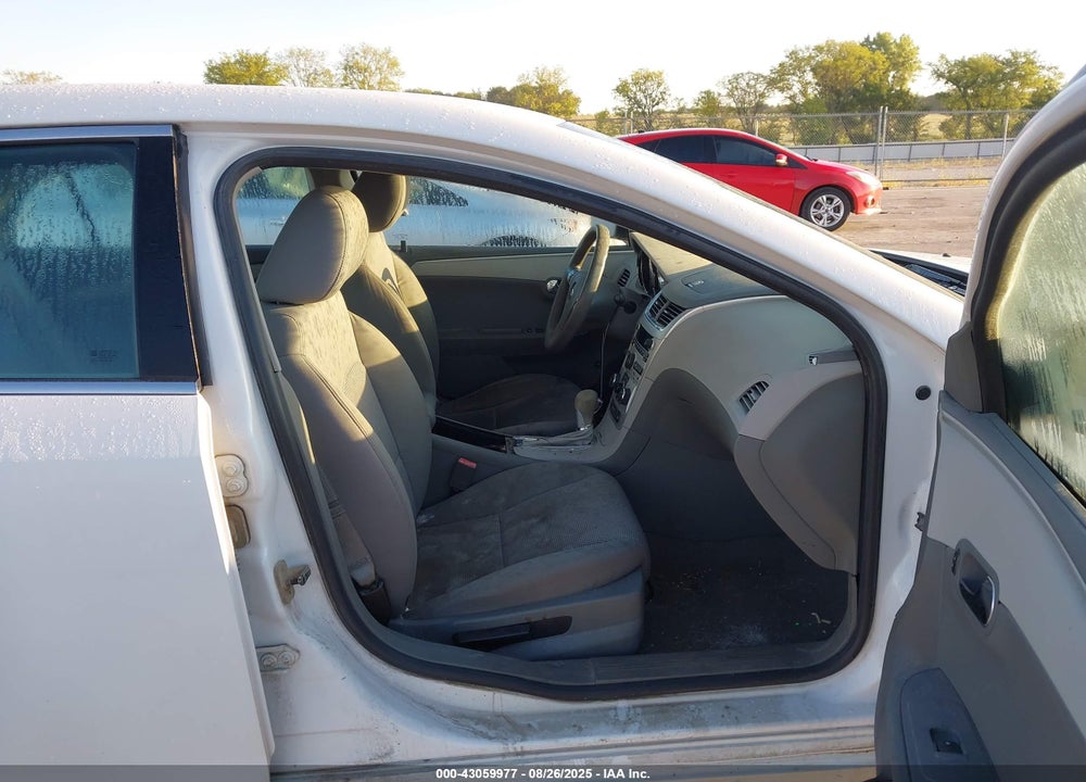 2011 CHEVROLET MALIBU VIN: 1G1ZB5E15BF354475
