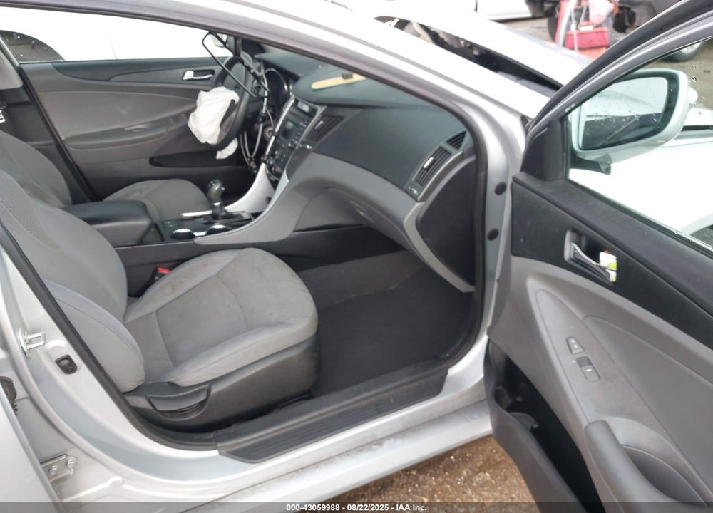 2014 HYUNDAI SONATA VIN: 5NPEB4AC9EH880397
